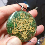 Collier Pendentif Orgonite MÉTATRON Mica Vert pendentif orgonite