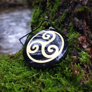 Pendentif Orgonite TRISKEL Shungite pendentif orgonite